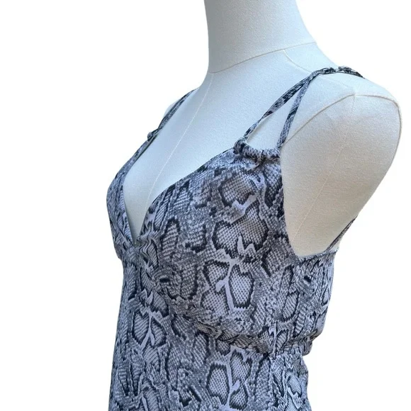 TOBI NWT Black and White Snakeskin Print Maxi Dress Size Small - Picture 6 of 15